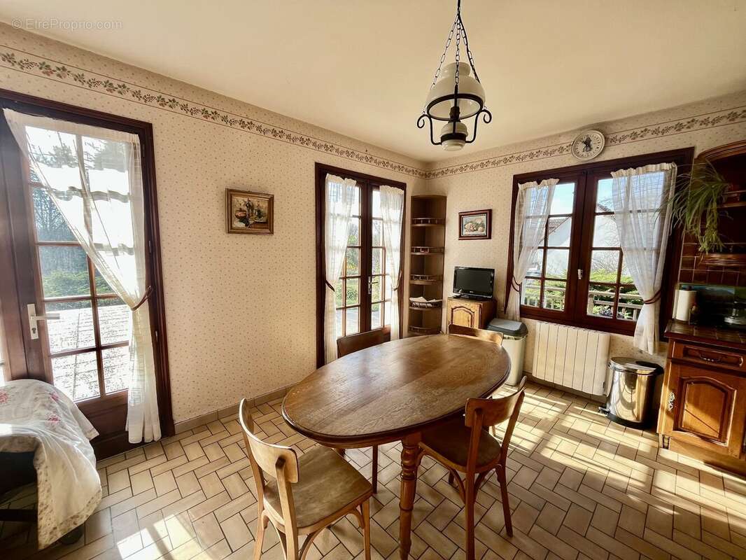 Maison à MILLANCAY