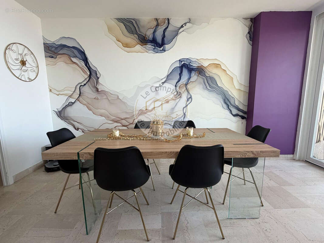 Appartement à MARSEILLE-9E