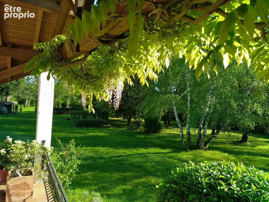 Maison 5 pièces 136 m² à vendre à Chasseneuil-Sur-Bonnieure (16260) - photo 2