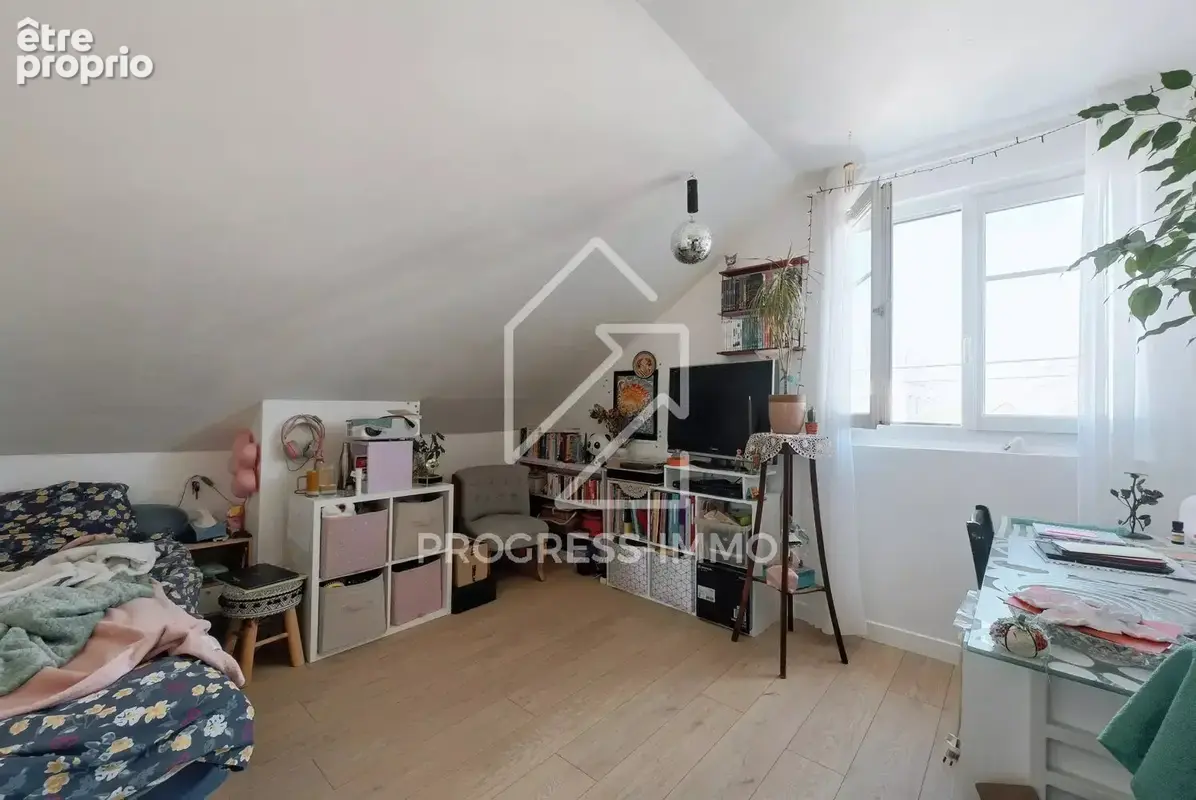 Maison familiale 5 chambres, 140m² sur 398m² - photo 17