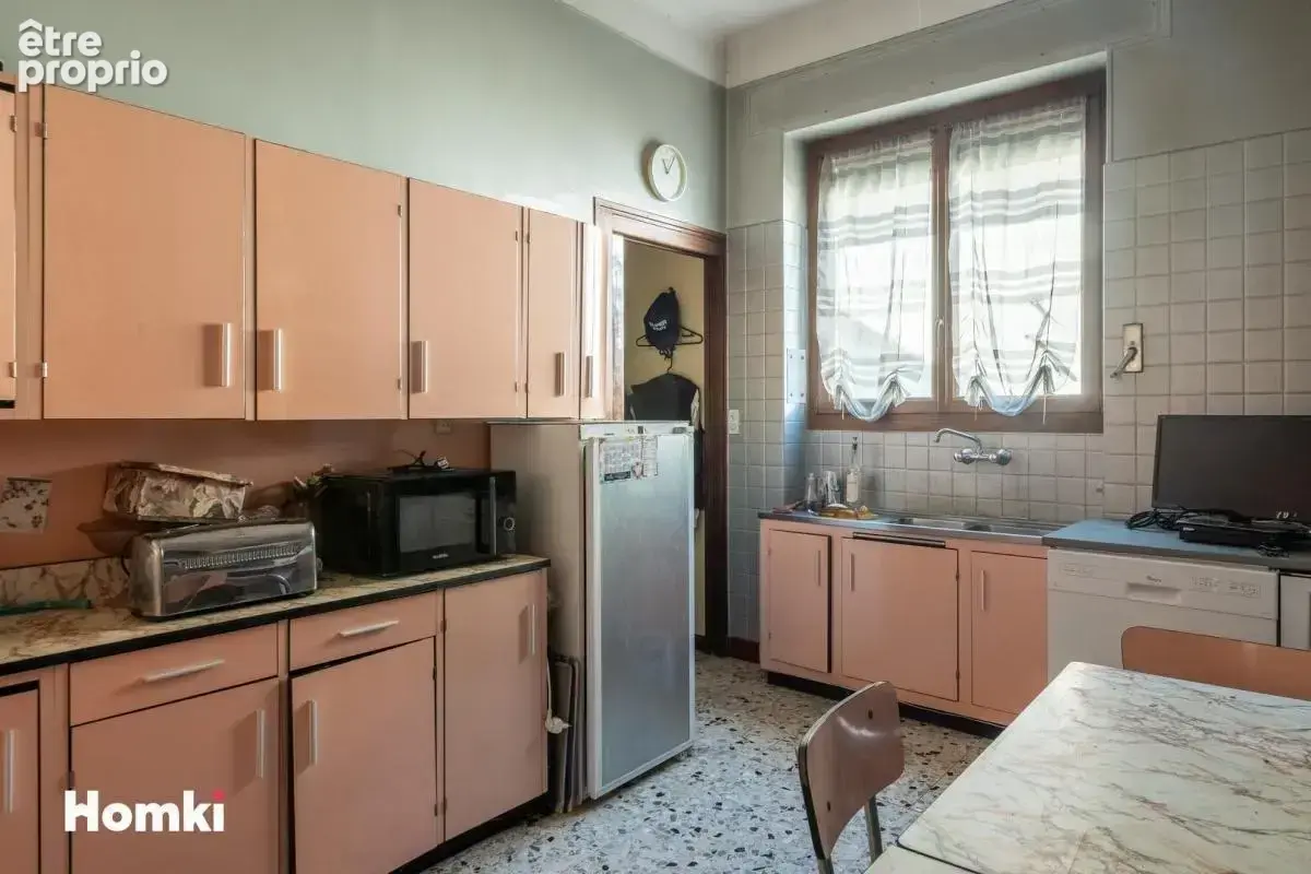 Maison de ville T7 de 220 m² à Lyon 69003 - photo 5