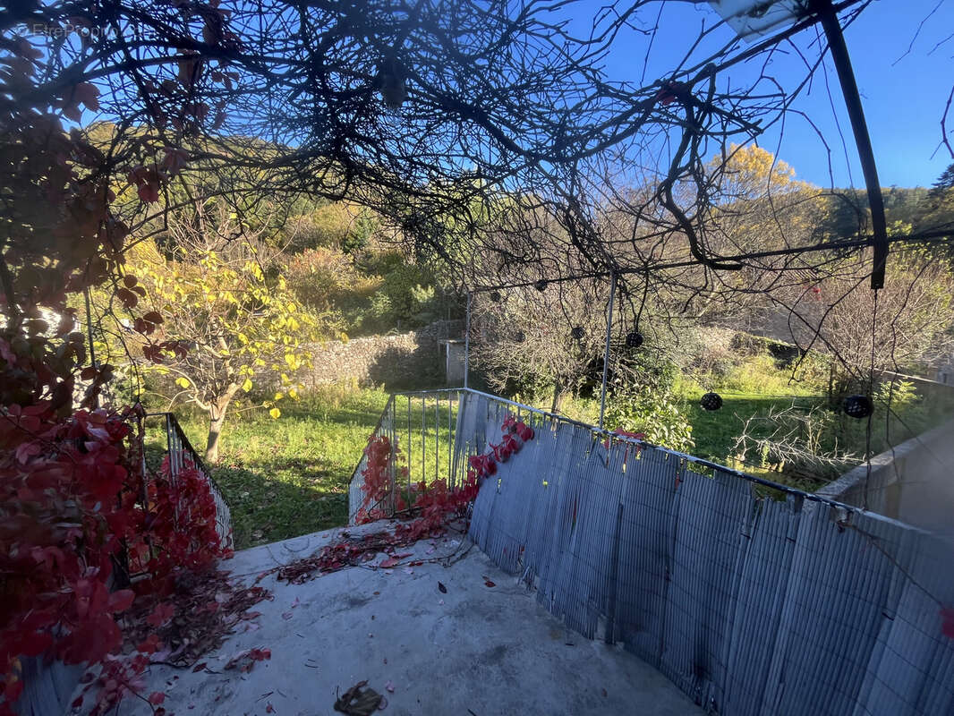 Maison à SAINT-GERVAIS-SUR-MARE