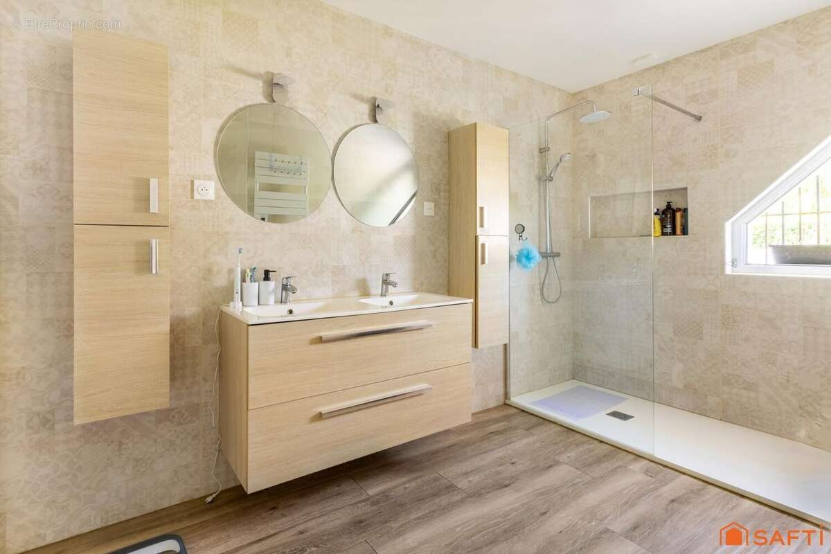 Photo 5 - Maison à MESNIL-SAINT-LAURENT