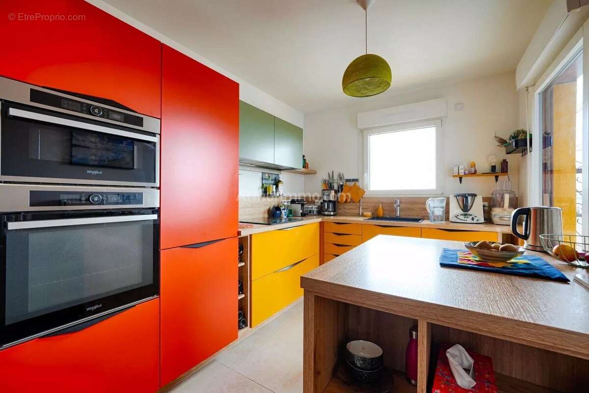 Appartement à IVRY-SUR-SEINE
