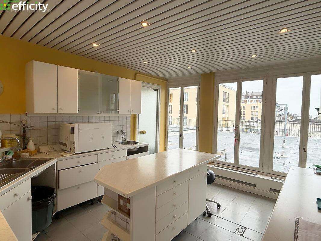 Commerce à CHOISY-LE-ROI