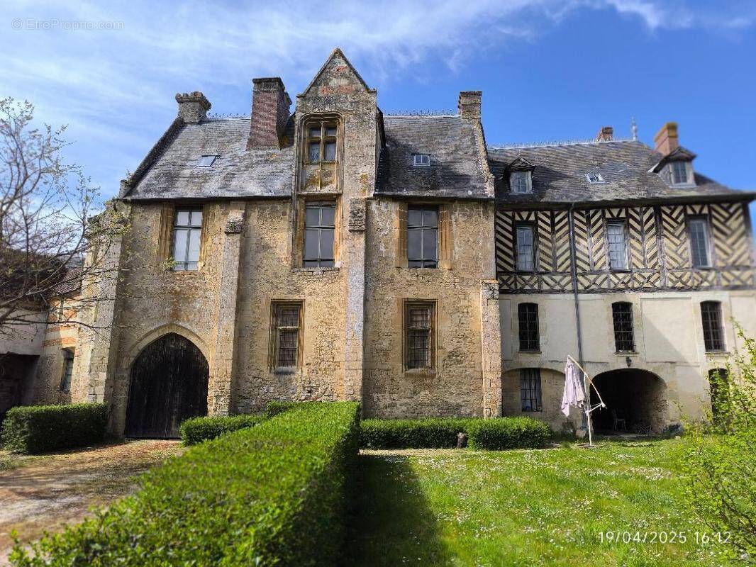 Maison à LA HOUBLONNIERE