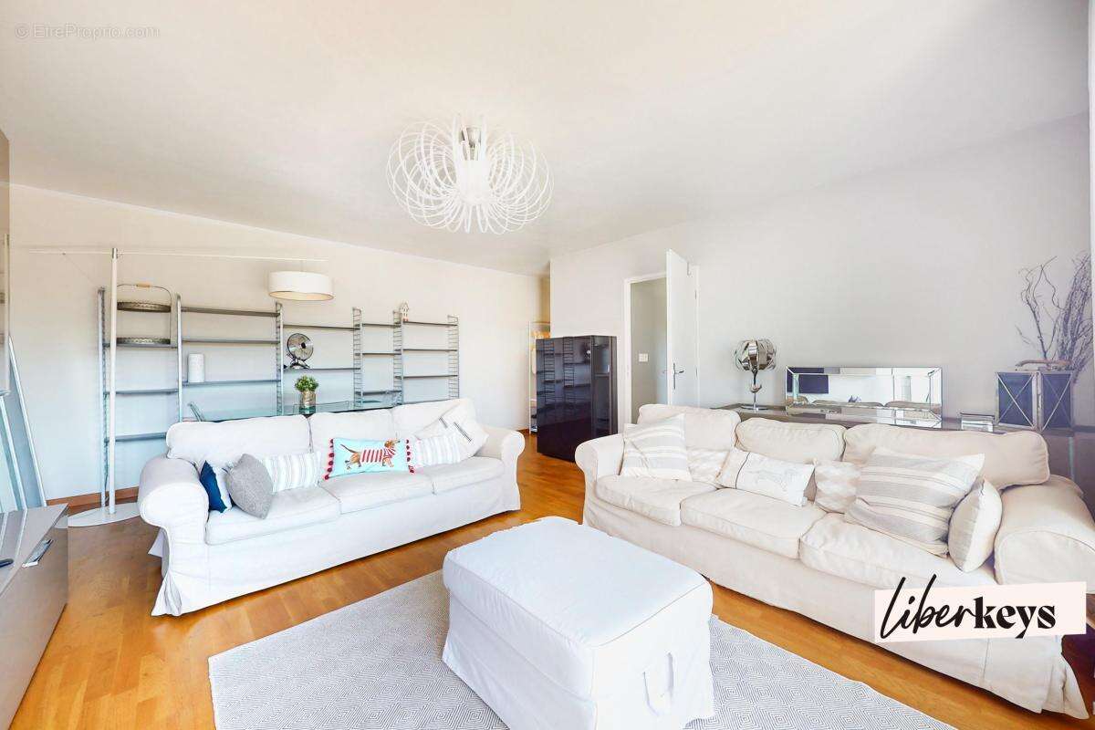 Appartement à VILLENOY