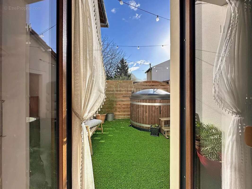 Appartement à TRIE-SUR-BAISE