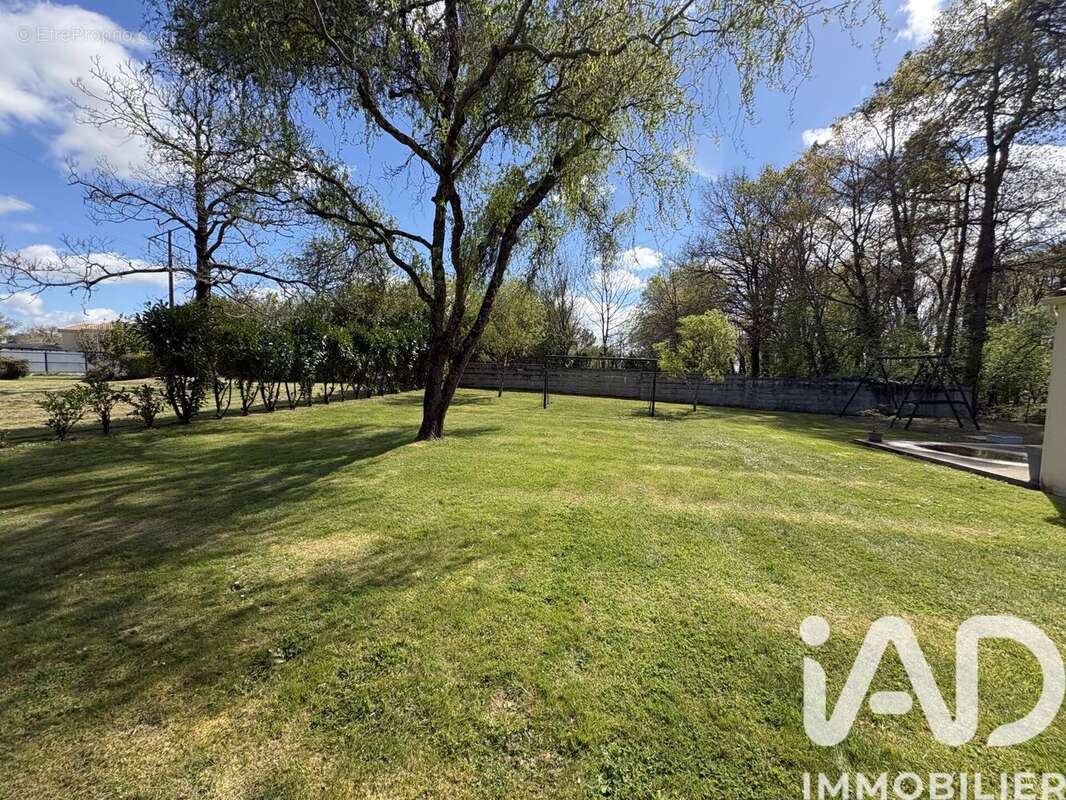 Photo 2 - Maison à CHAUVE