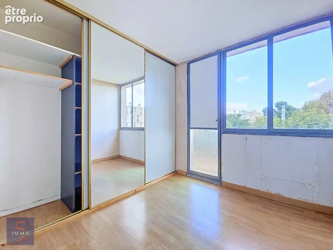 Appartement - 55 m² - 3 pièces - photo 6