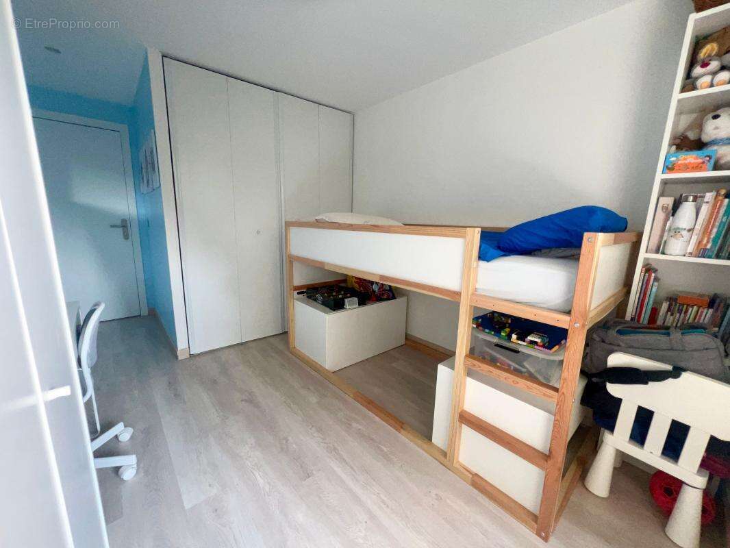 Appartement à VILLENEUVE-LOUBET