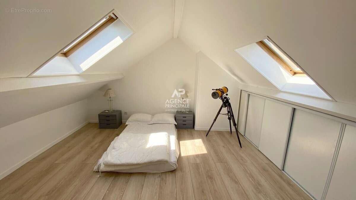 Maison à VIROFLAY