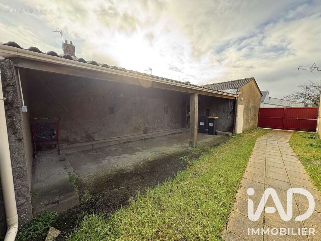 Photo 8 - Maison à CHAUVE