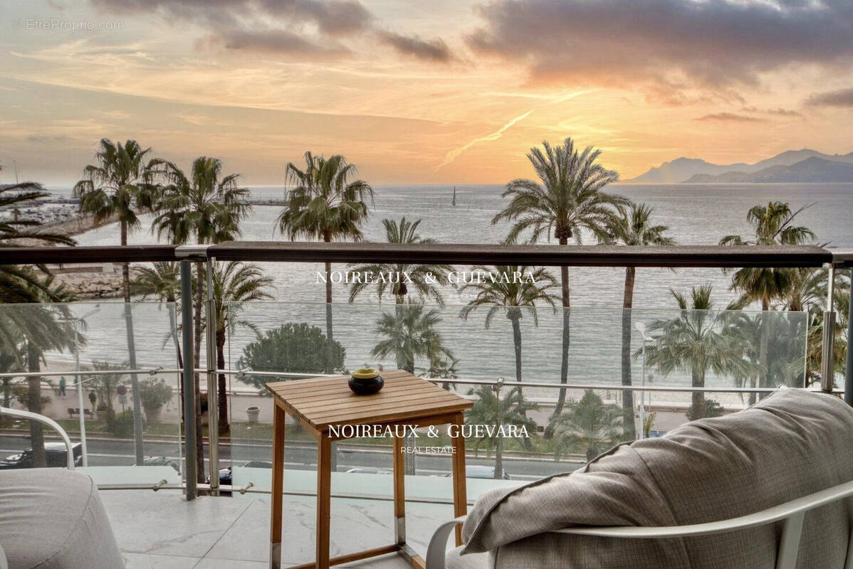 Appartement à CANNES