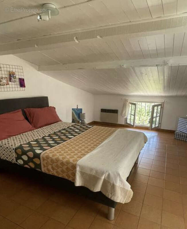 Maison à MAZAUGUES