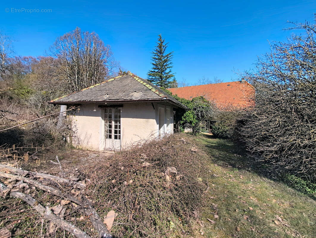 CUSY - Propriété de caractère à rénover, au calme absolu - photo 19