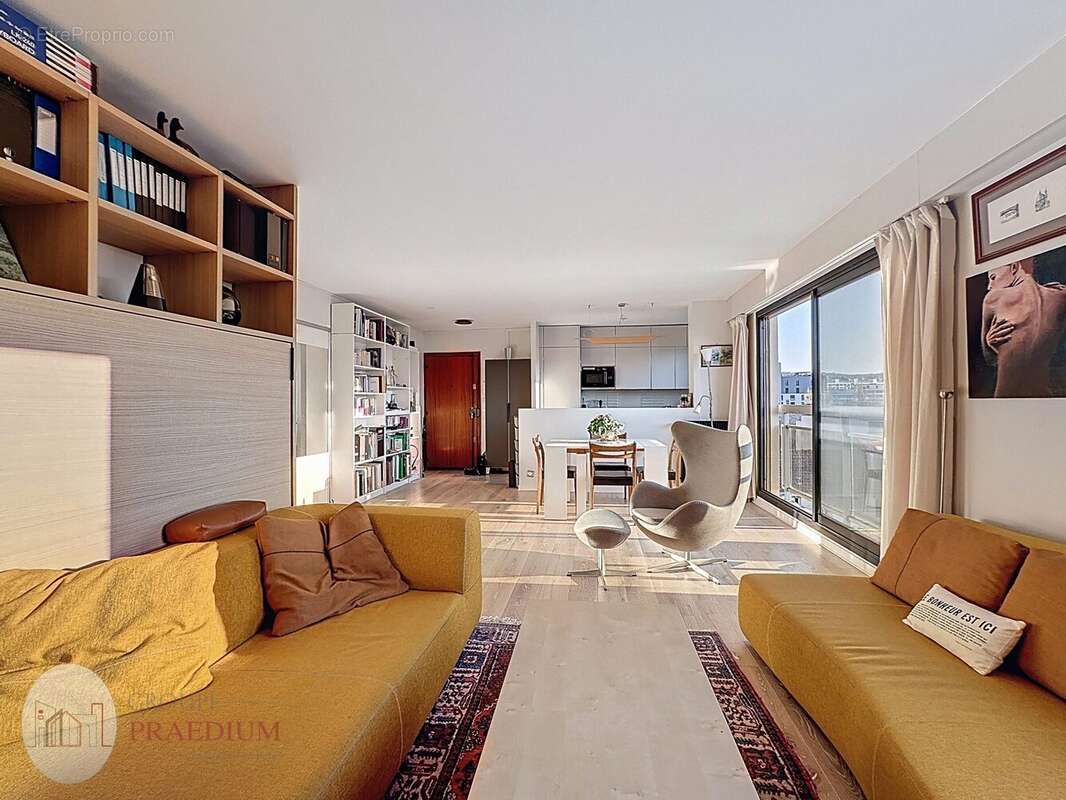 Appartement à BOULOGNE-BILLANCOURT