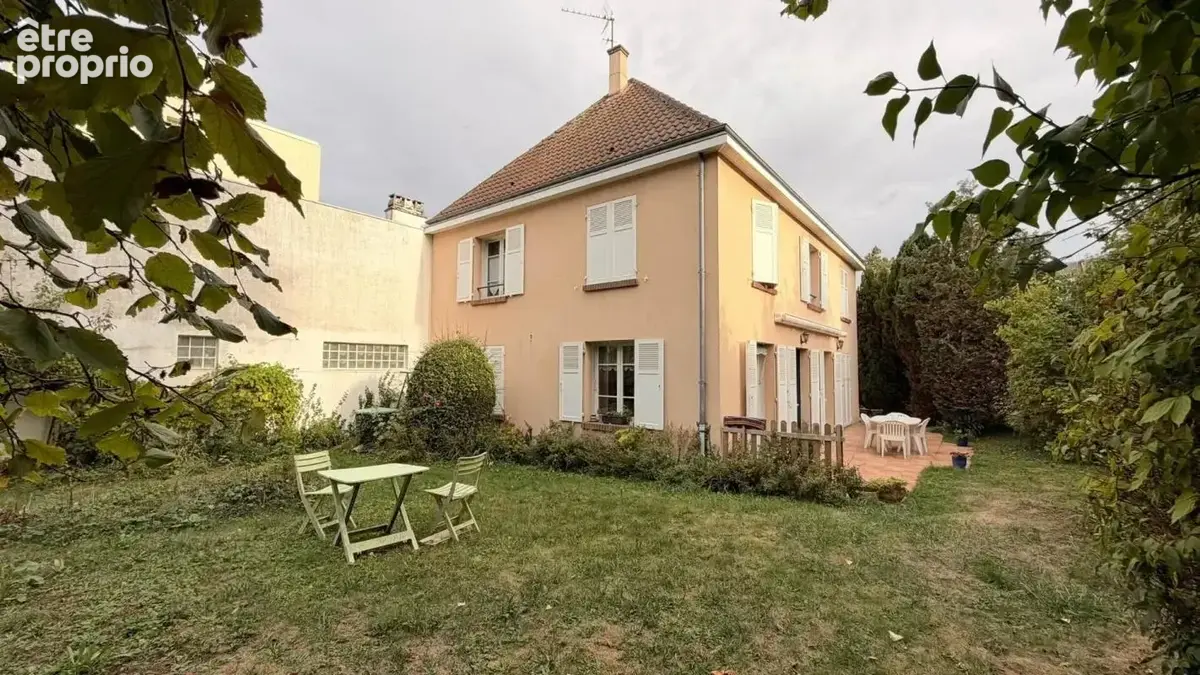 Maison à CHARTRES