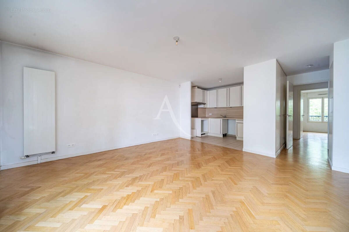Suresnes - Résidence Sisley - Appartement 3 pièces 69m² - Parking en sus - photo 4