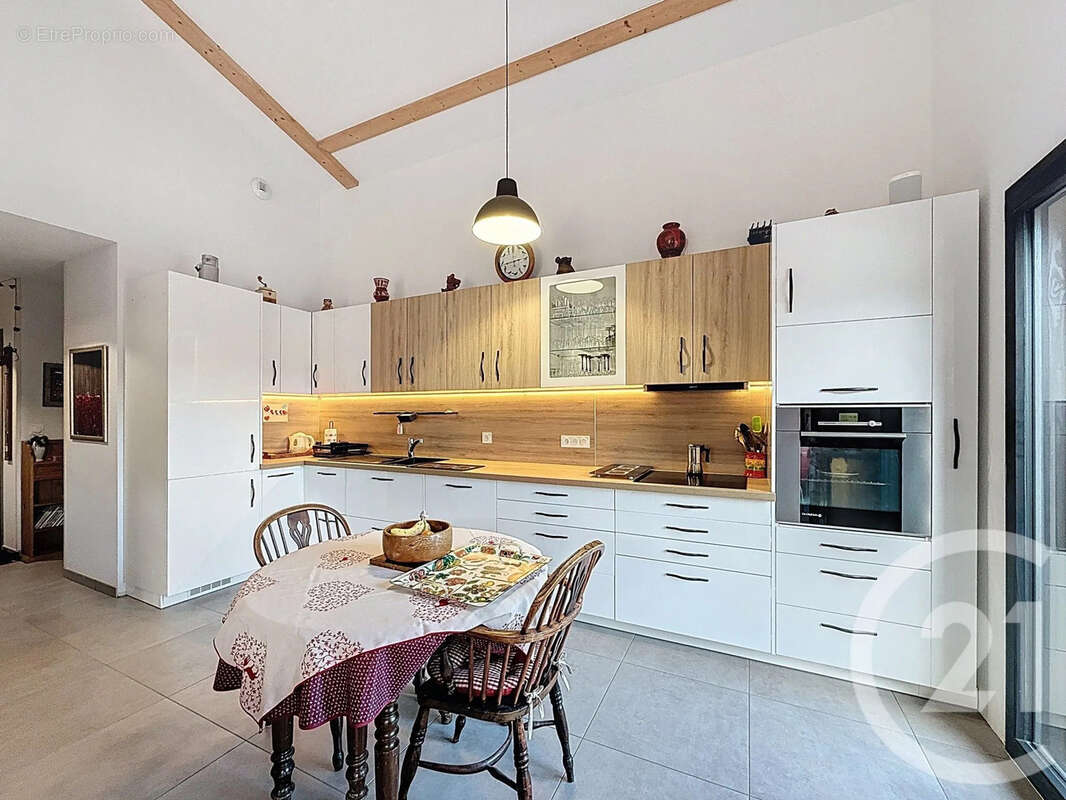 Appartement à TANINGES