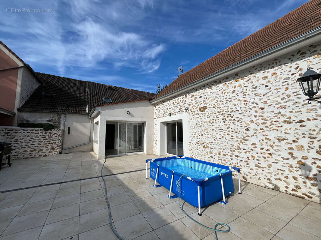 Maison La Ferte Sous Jouarre 5 pièce(s) 196 m2 - photo 13