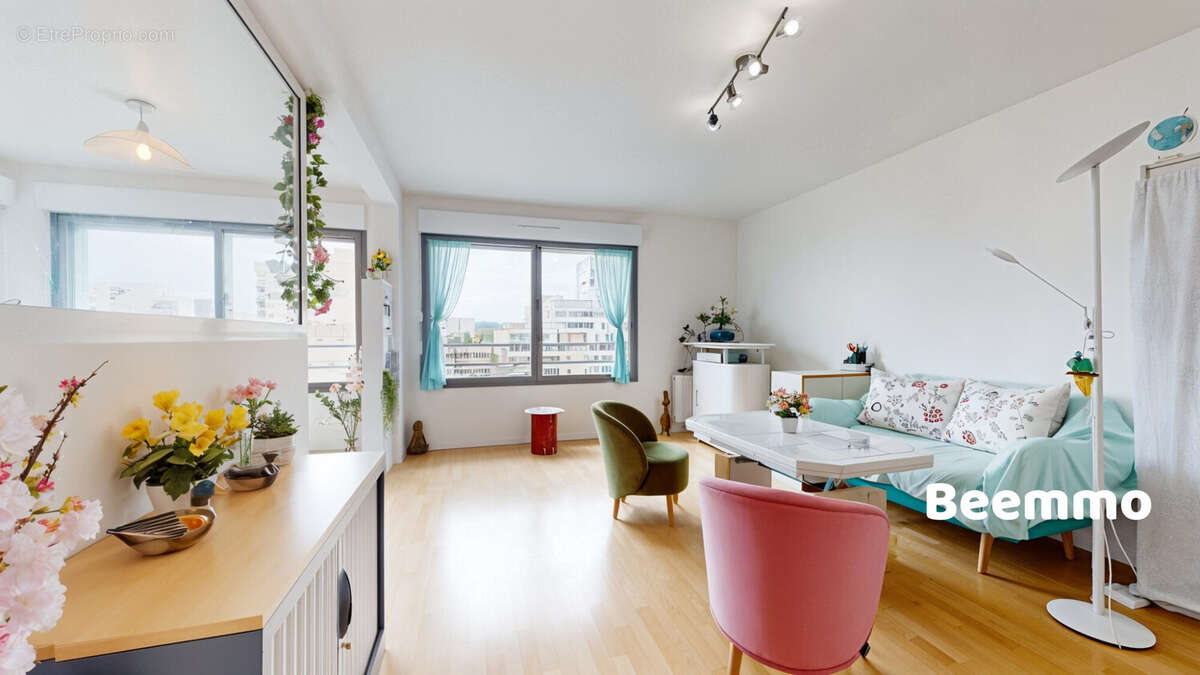 Appartement à NANTERRE
