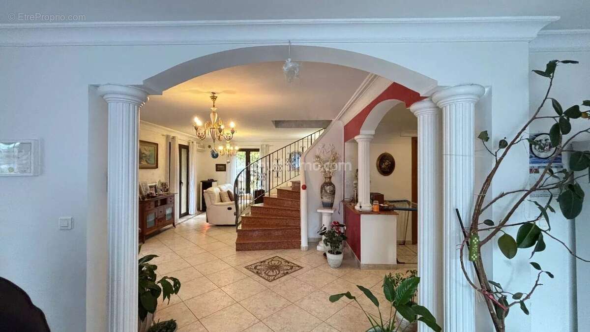 Maison à LA TRINITE