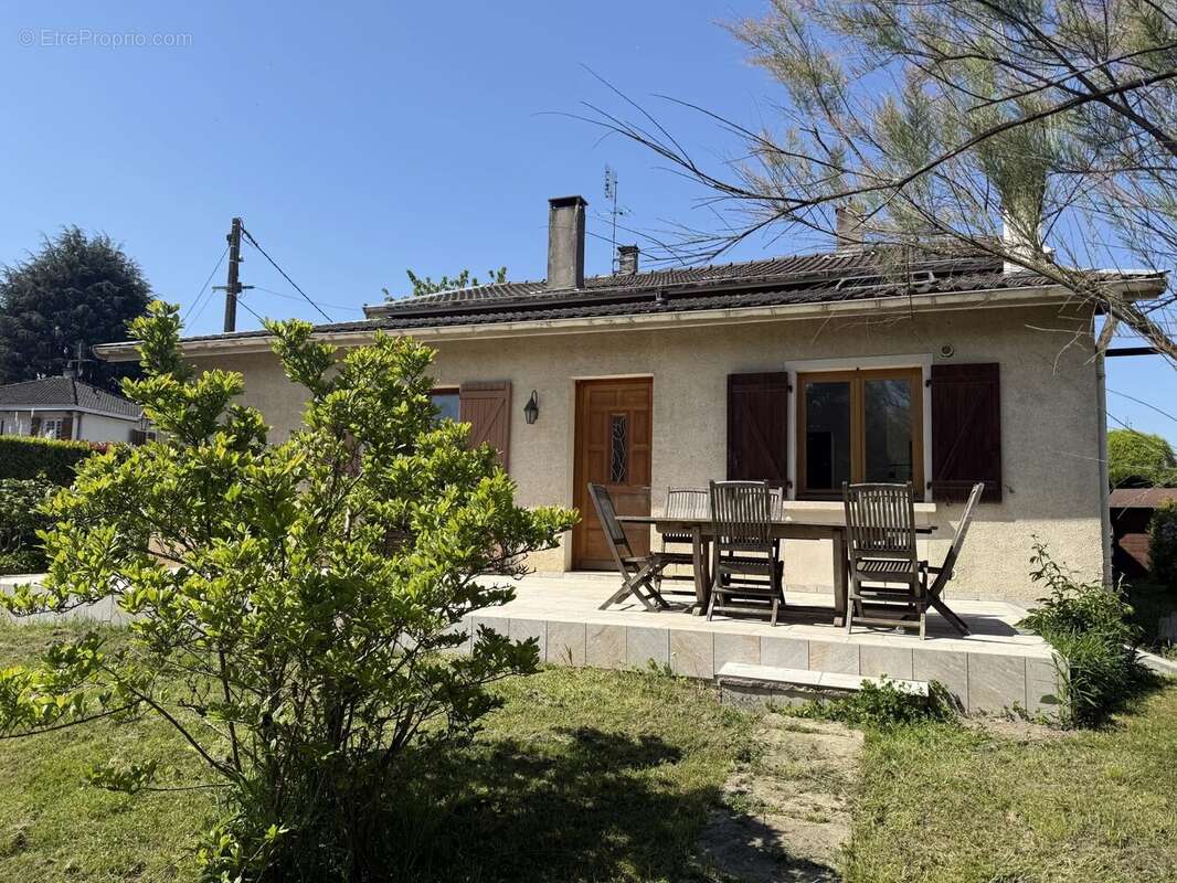 Maison à CORCELLES-EN-BEAUJOLAIS