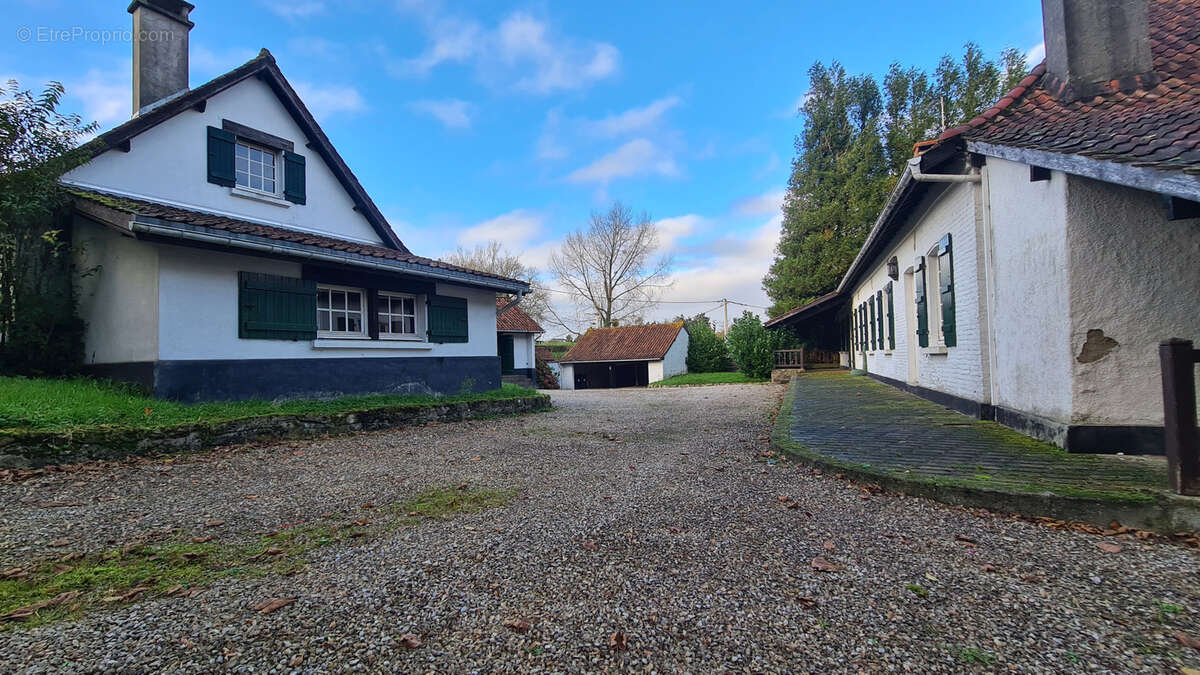 Maison à RECQUES-SUR-COURSE