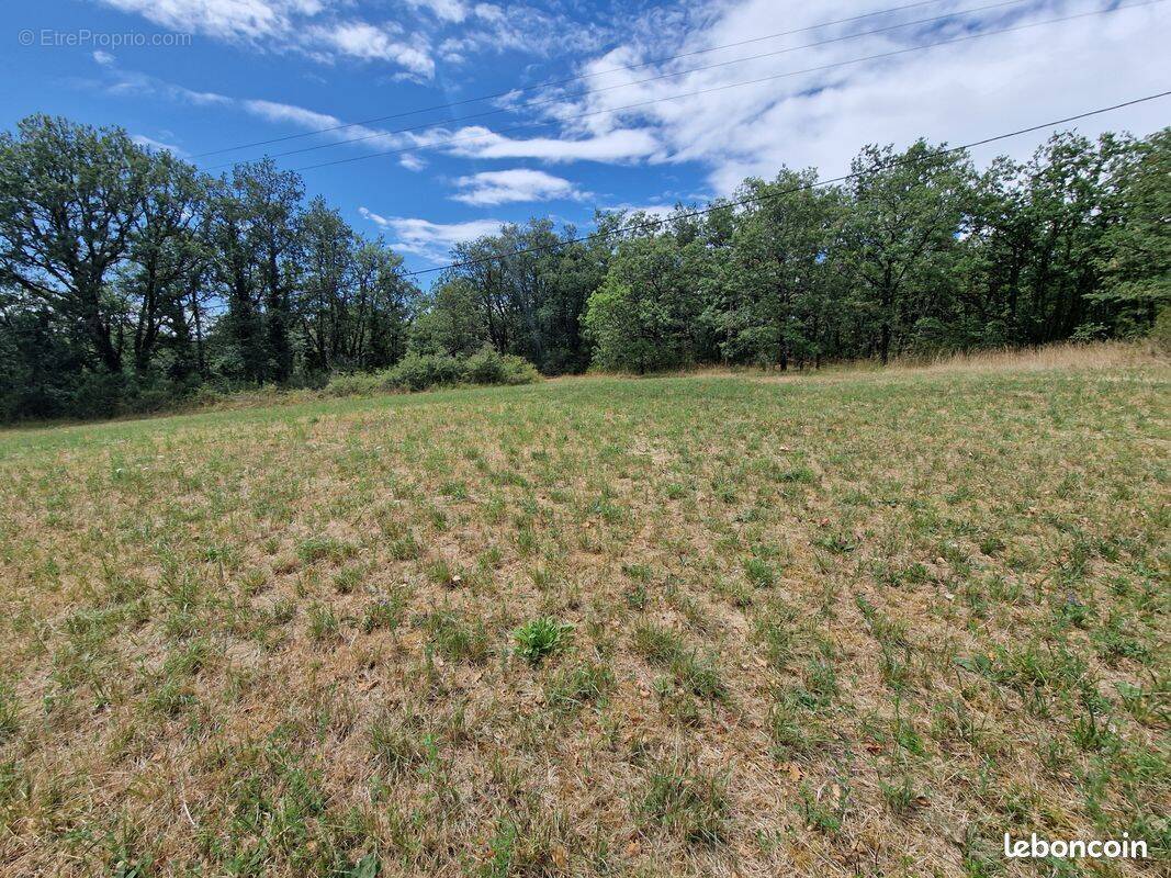 Terrain à PERIGUEUX