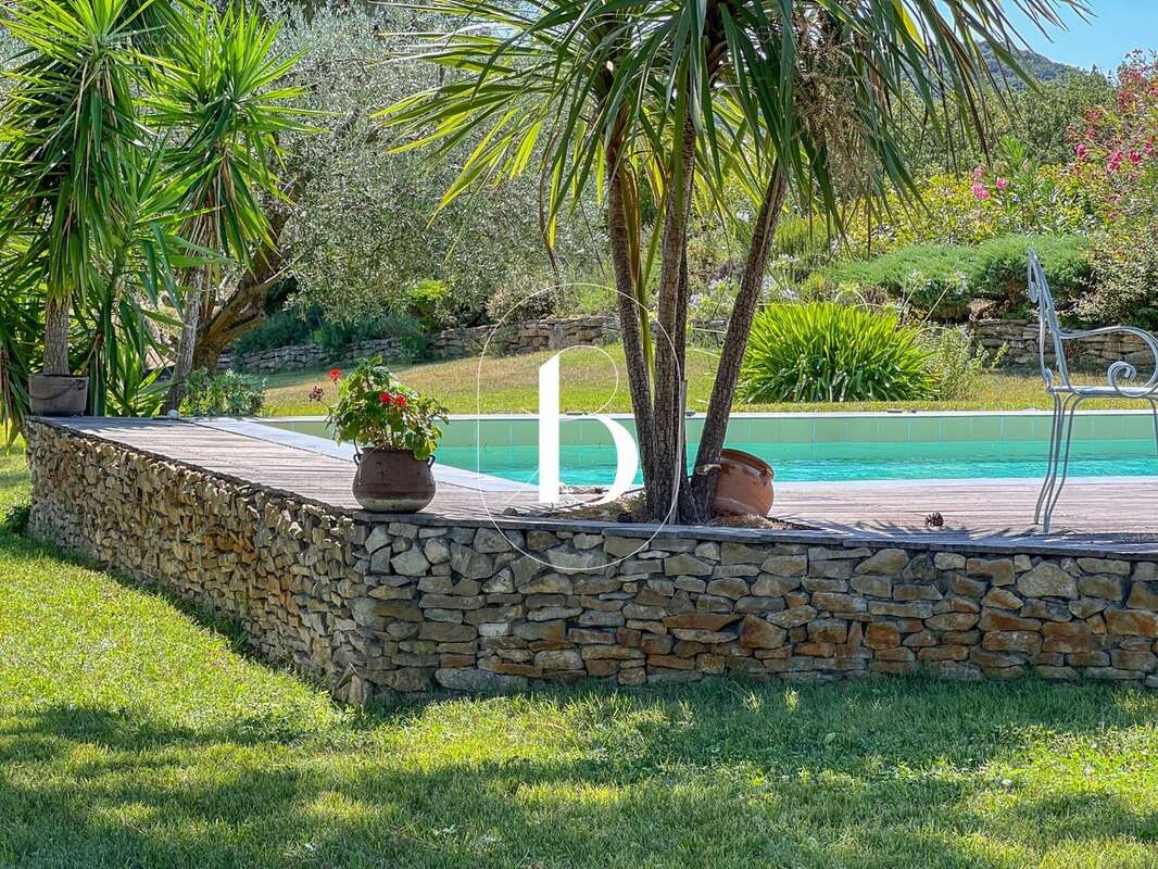 Maison 206 m² à Saint-Alexandre  - photo 28