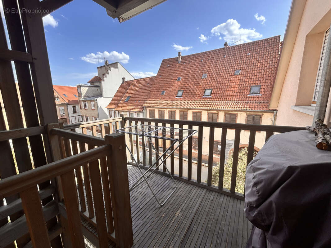 Appartement 3/4 pieces avec balcon et garage - centre ville - photo 6