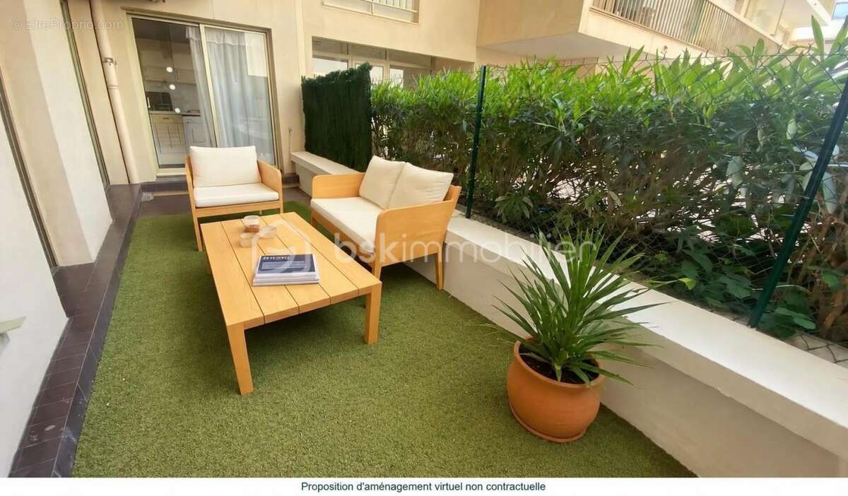 Appartement à SAINT-RAPHAEL