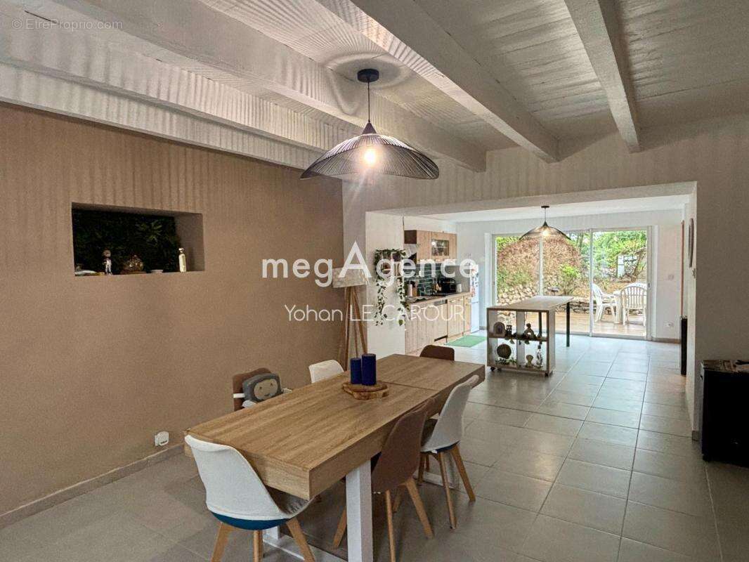Maison à PLUMELIN
