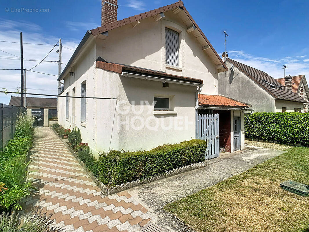 Maison 4 pièces à vendre à Vaumoise - Réf 3183 - photo 1