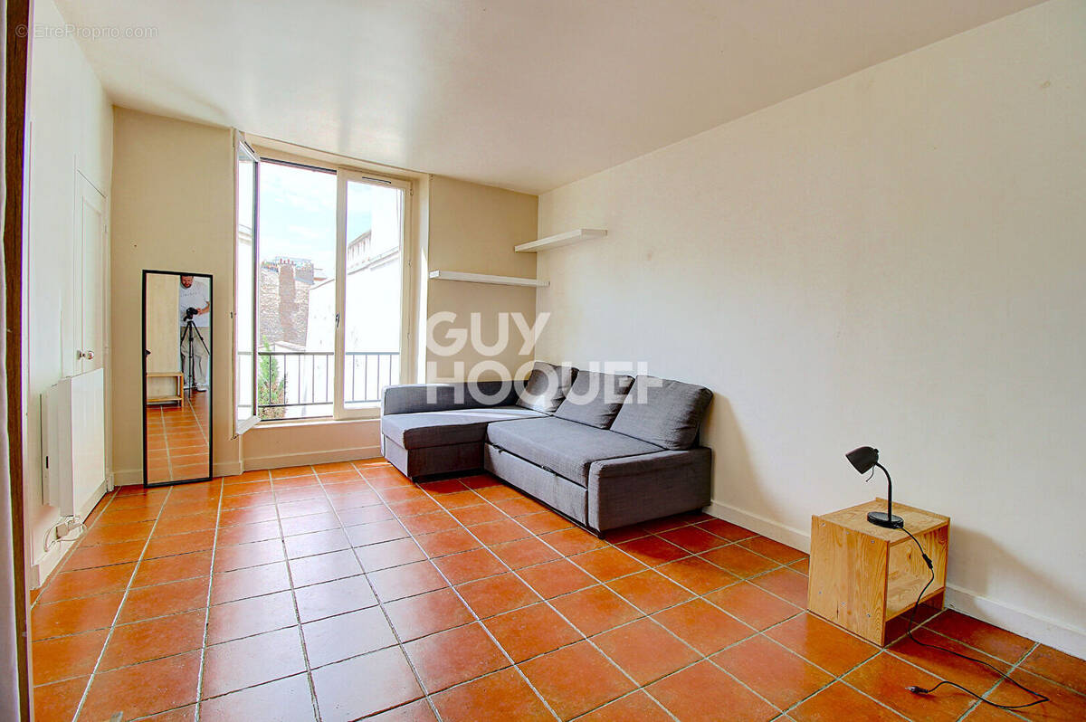 Appartement à PARIS-20E