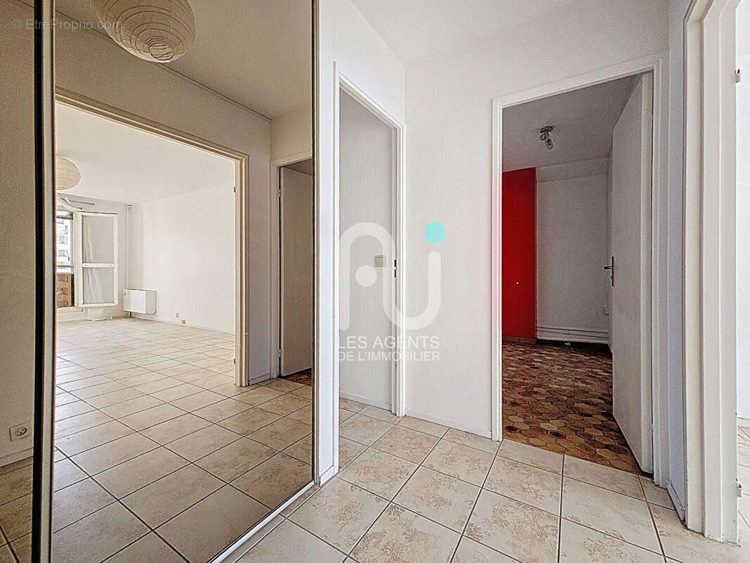 Appartement à ASNIERES-SUR-SEINE