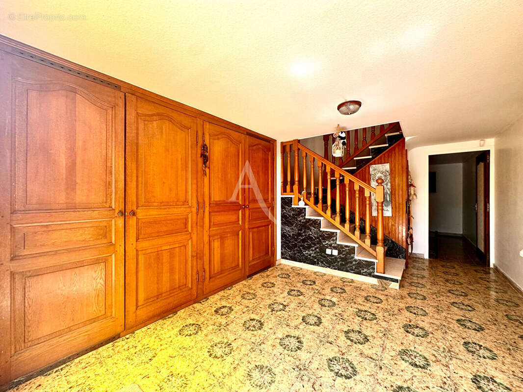 A VENDRE : Charmante maison d'environ 120 m² sur la commune de Champigneulles - photo 7