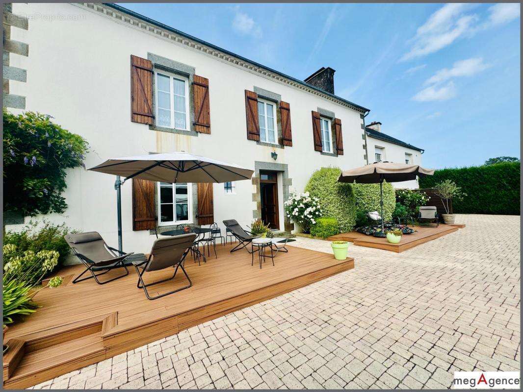 Maison à DOL-DE-BRETAGNE
