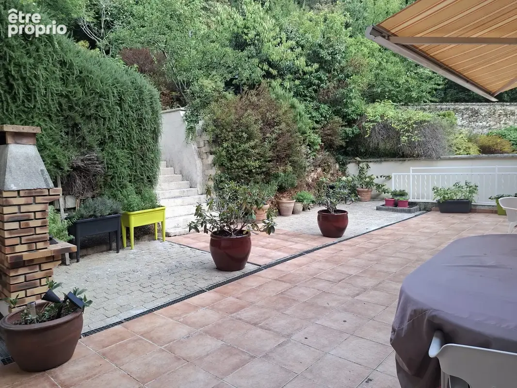 Maison à BUC