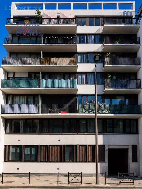 Appartement à PARIS-20E