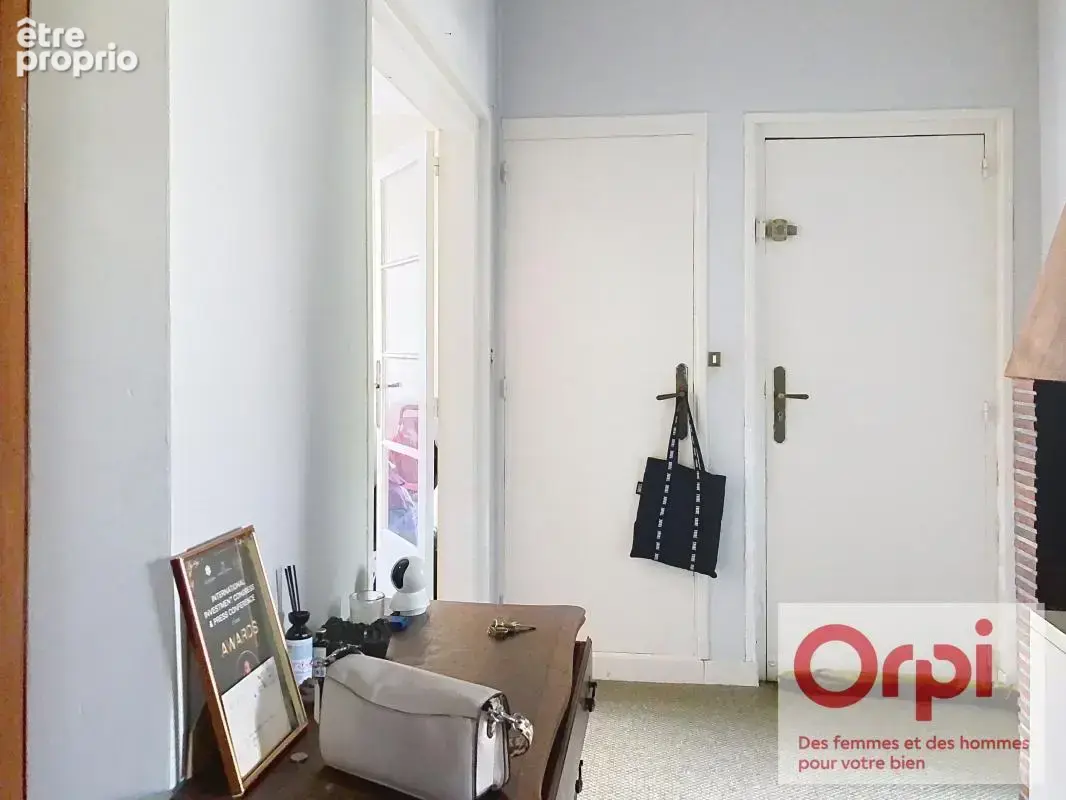 Appartement À Vendre - photo 8