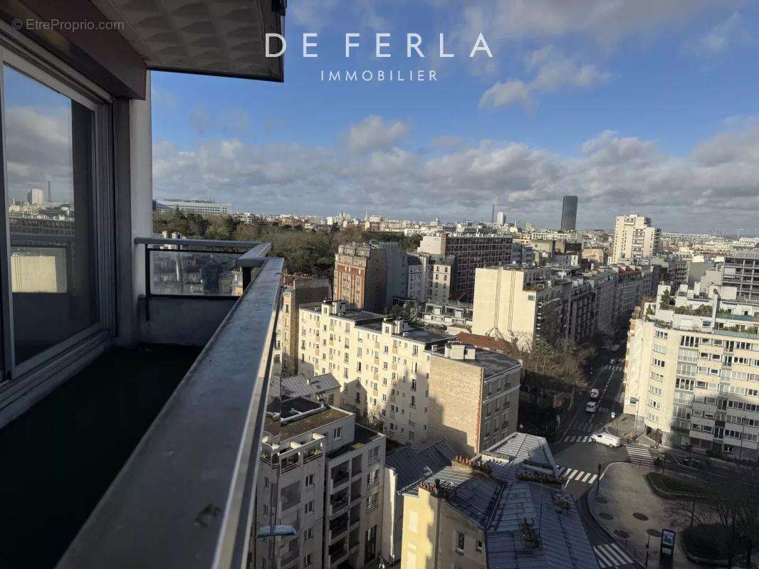 Appartement à PARIS-14E