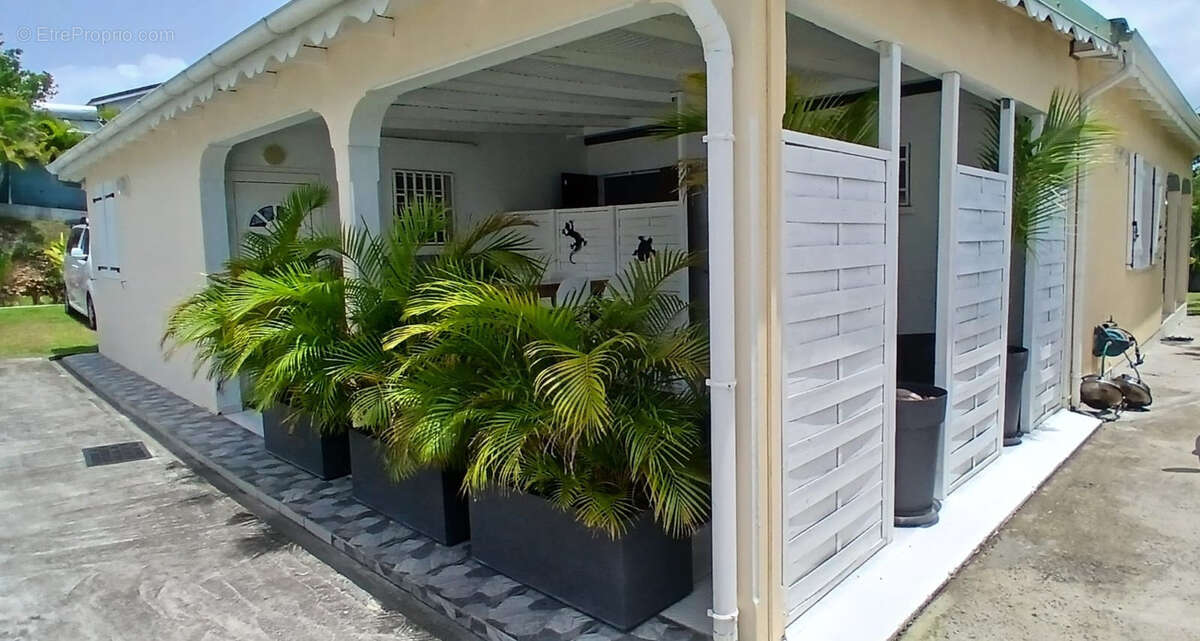 Maison à PORT-LOUIS