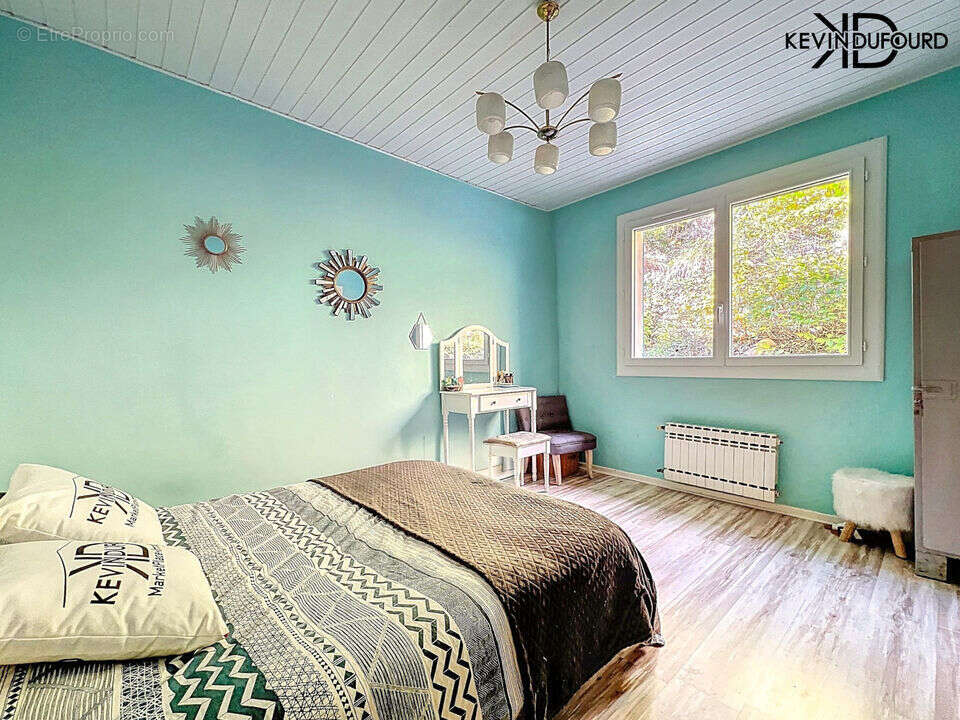 Maison à ANTRAIGUES-SUR-VOLANE