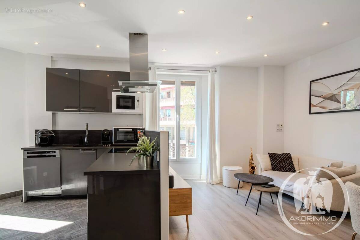 Appartement à NICE