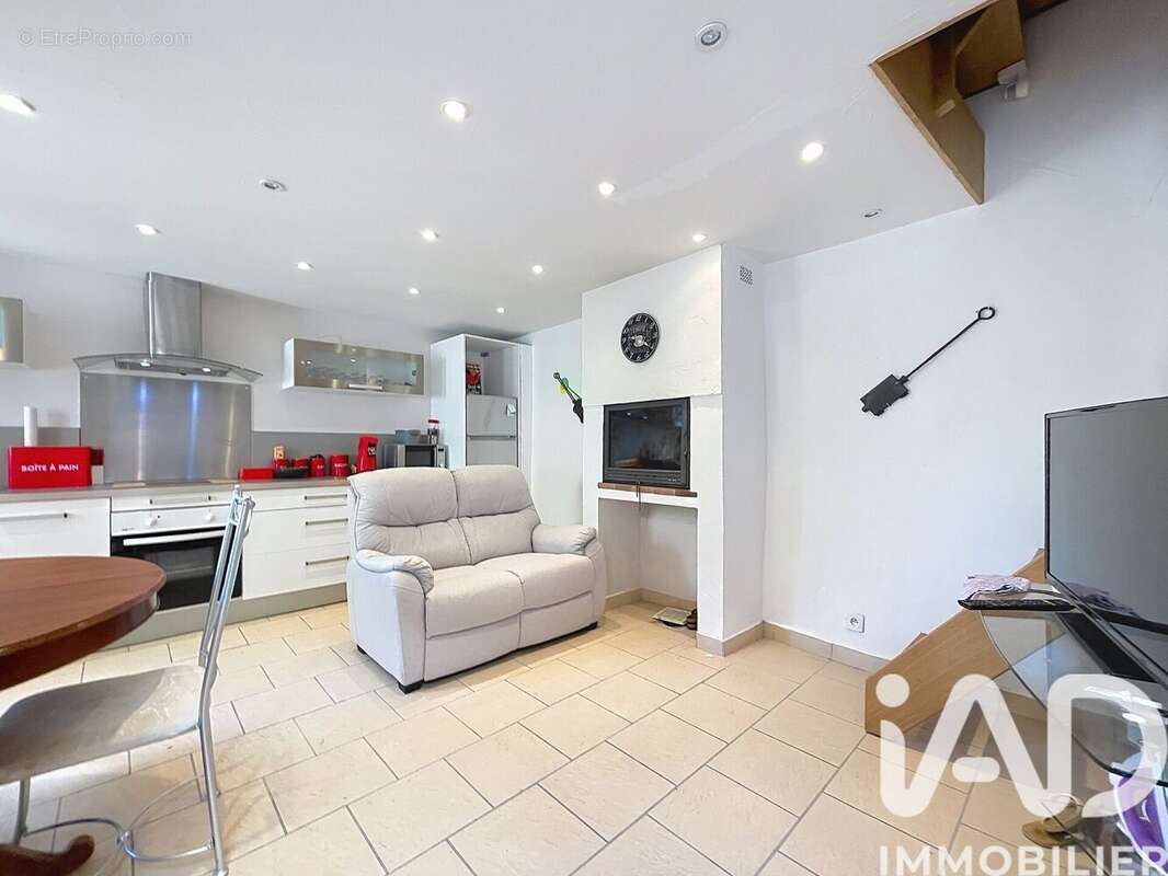 Maison 60 m² à Mons  - photo 4