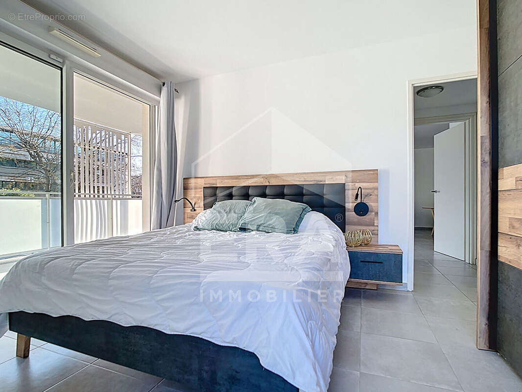 Appartement à MARSEILLE-8E
