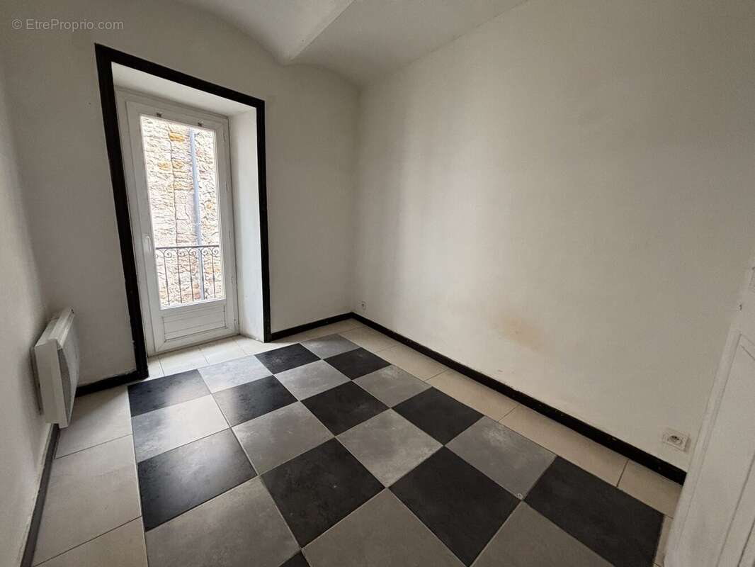 Appartement 100 m² à Les Vans  - photo 4