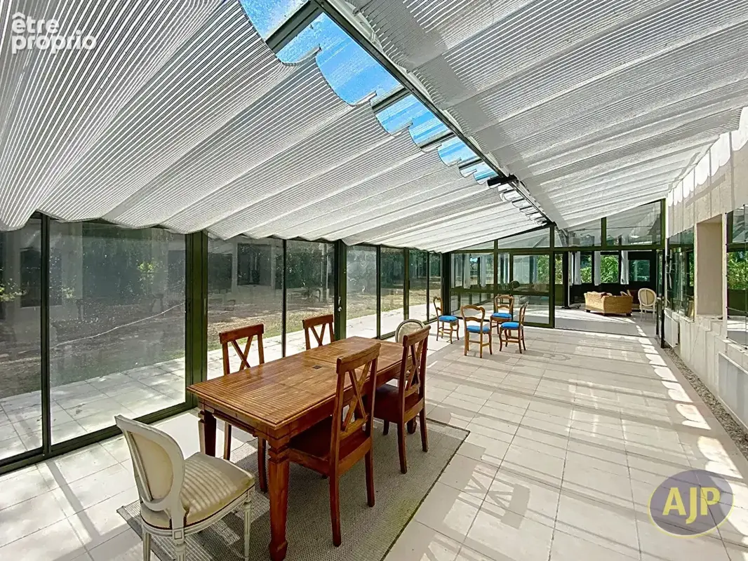 Ensemble immobilier de caractère au coeur d'un port de pêche typique du Médoc! - photo 3